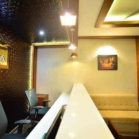 Hotel Priya Kottakkal Esterno foto